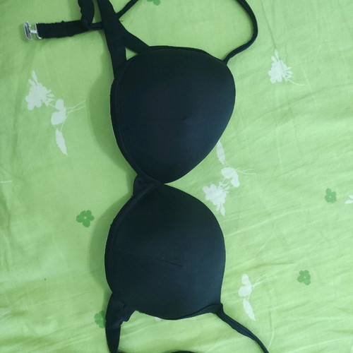 Swimwear pack of 4 pieces in excellent condition Caledonia