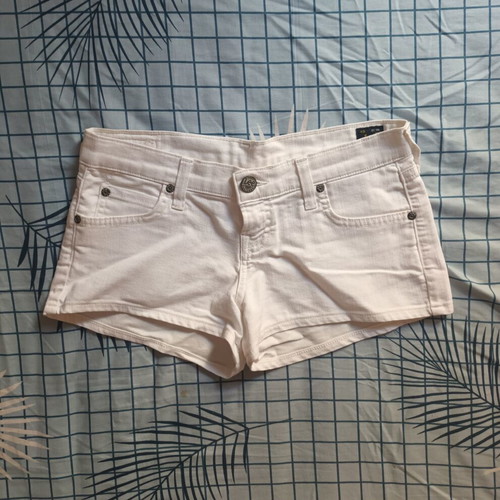 Lee white shorts like new, sizes XS and S