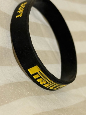 Pirelli yellow bracelet like new
