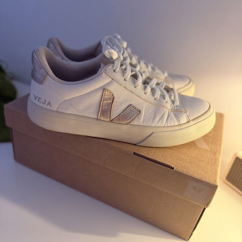 Veja Campo sneakers used, white and beige with rose gold details