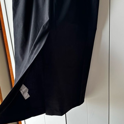 Zara fitted skirt new, black and white