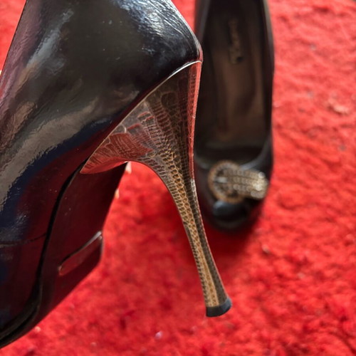 Peep toe pumps used, black with gold heel size 37