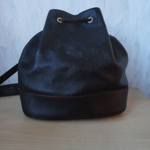 Moschino shoulder bag like new, limited 30th Anniversary Special Edition