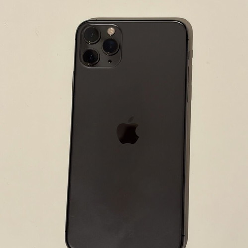 iPhone 11 Pro Max like new, 526GB, black