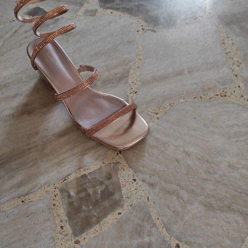 Mia rose gold sandals size 39 like new with rhinestones
