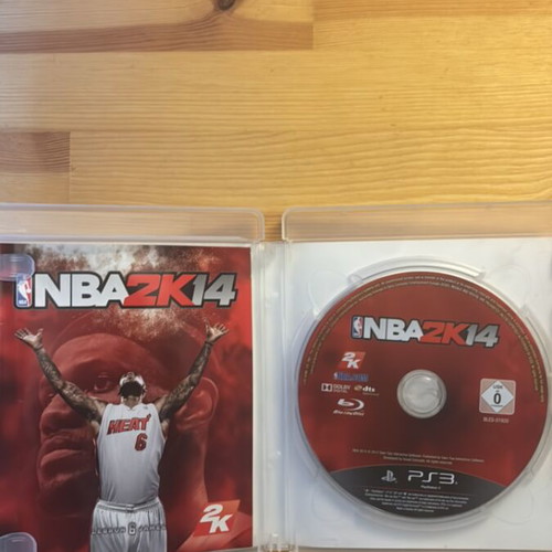 NBA 2K bundle used for PS3 and PS4