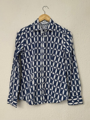Caliban women's shirt like new, size 46, white and blue
