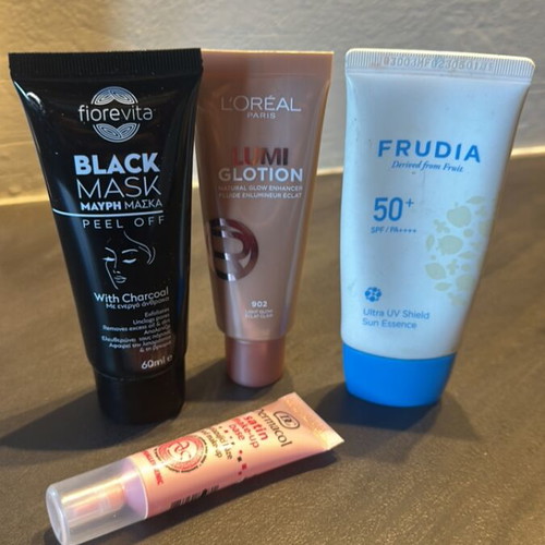 Skin care set used with various products including sunscreen