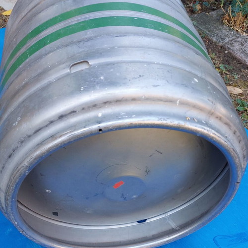 Aluminum Beer Keg 30 Liters Like New with Removable Screw Cap