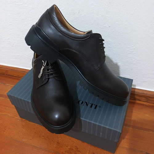 Giovanni Conti leather brown derby shoes new, size 41