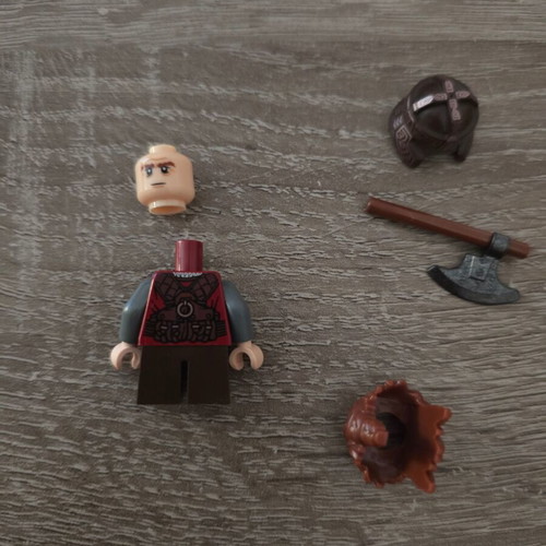 LEGO The Lord of the Rings Gimli Minifigure like new