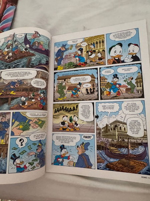 Disney Komix #249 comic book