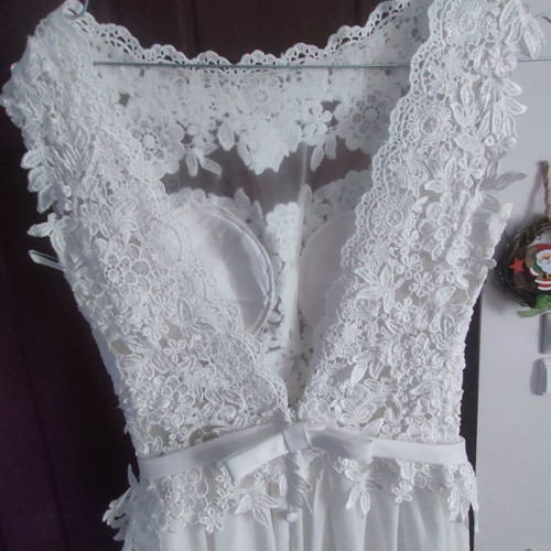 A-Style wedding dress, handmade, white ice color, lace top, muslin skirt, small train