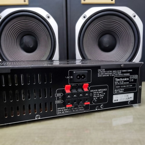 Technics SA-160 Stereo Amplifier 2x40W RMS used with phono input