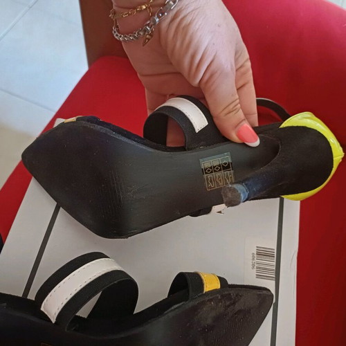 Women's sandals