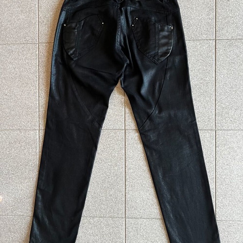 Y2K black low-rise shiny jeans slim straight used, size S