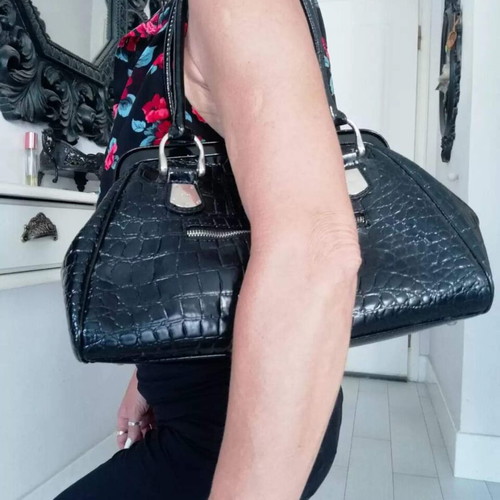 Black classic bag MNG