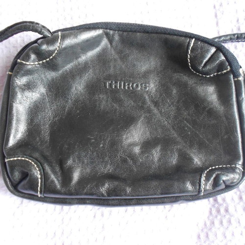 Thiros crossbody bag like new, off black, small size