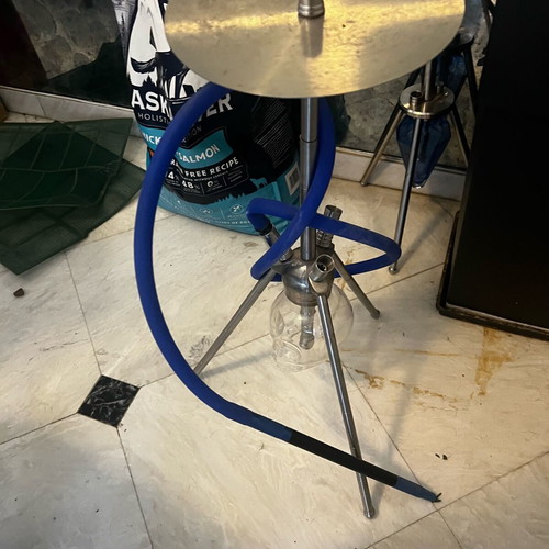 DUM The Skull hookah stainless steel tripod edition like new