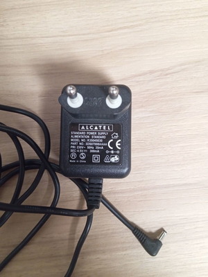 Original Alcatel Ac Adaptor μεταχειρισμένο R35045030 4.5V 300mA