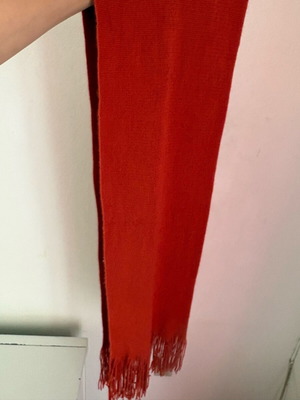Dark orange scarf like new
