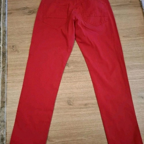 Zara pants size 42 like new, red jean style with elasticity