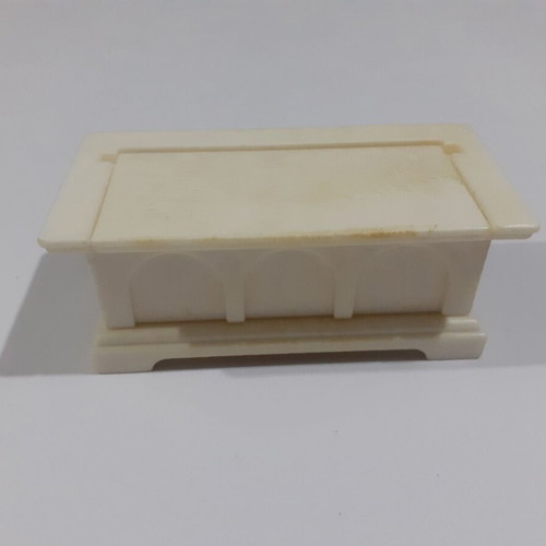 Playmobil white chest for medieval sets