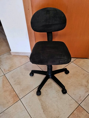 Office chair used, black swivel