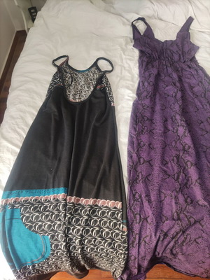Clothes like new from Thailand, one size dresses