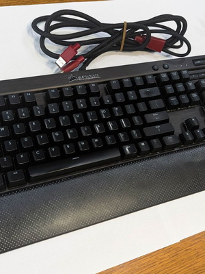 Corsair K70 RGB Keyboard used, Cherry Red switches, gaming features