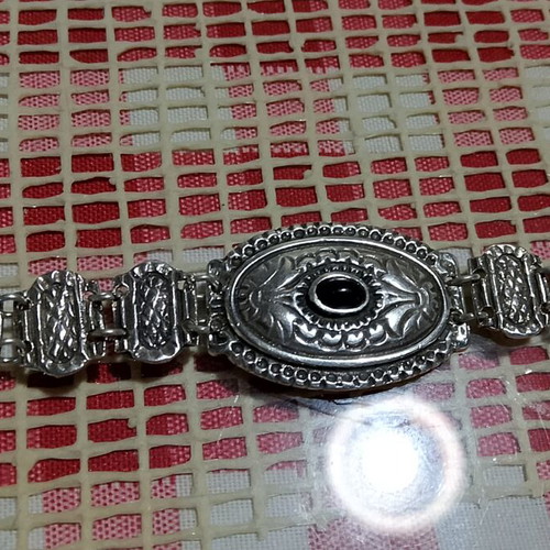 Silver bracelet 925 like new, 18 cm length, 18 grams