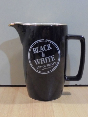 Black & White Scotch Whisky old promotional ceramic jug used