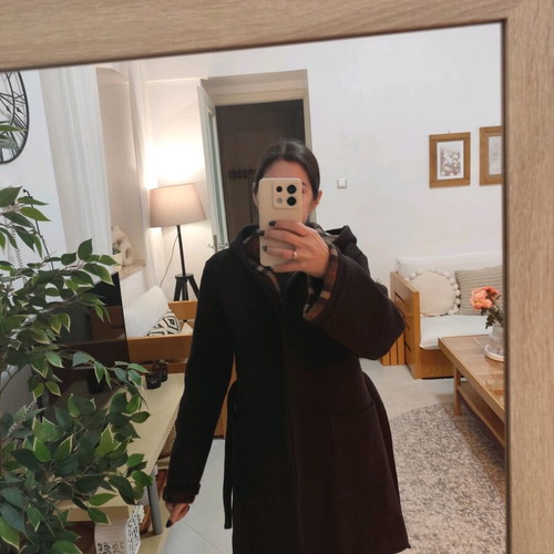 Wool coat like new, brown, with belt and hood size M