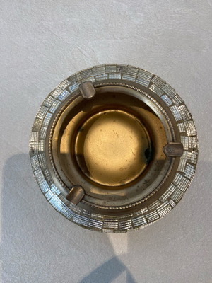 Ashtray like new
