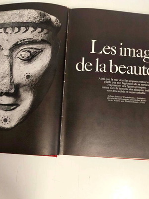 Collectible Book GRÈCE - Histoire Mondiale de la Sculpture like new