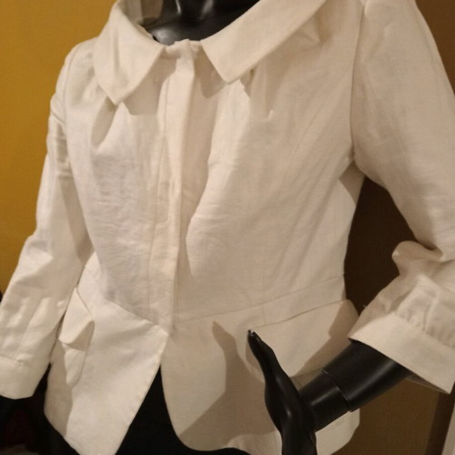 MNG Suit Vintage jacket 100% linen new, size 42, white