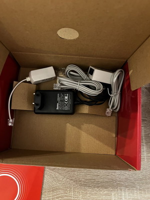 Router modem Vodafone ZTE H268Q like new
