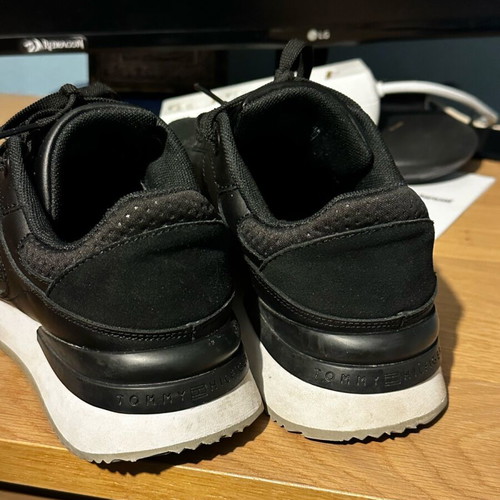 Tommy Hilfiger women's sneakers like new, size 36, black