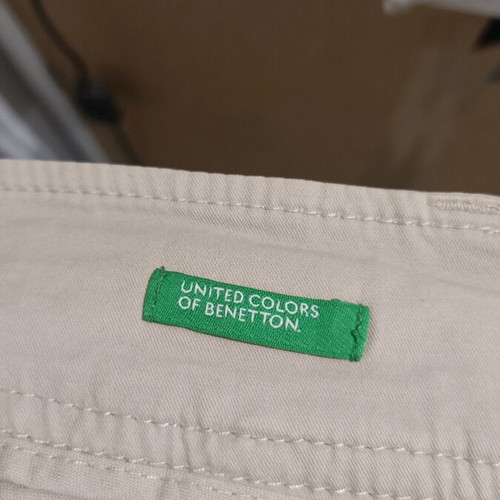 Benetton bermuda shorts like new, beige, size S