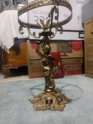 Bronze antique table lamp used