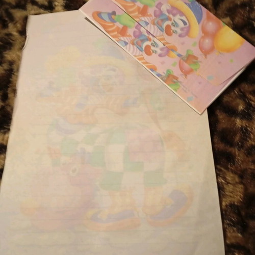 Correspondence used, 1 folder with sheet per set