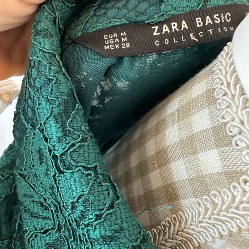 Zara dress new emerald lace medium