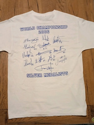 Συλλεκτικό T-shirt Εθνικής Ελλάδος με υπογραφές, καινούργιο