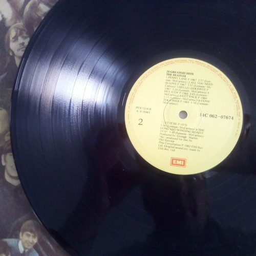The Beatles 20 Greatest Hits vinyl like new, pop