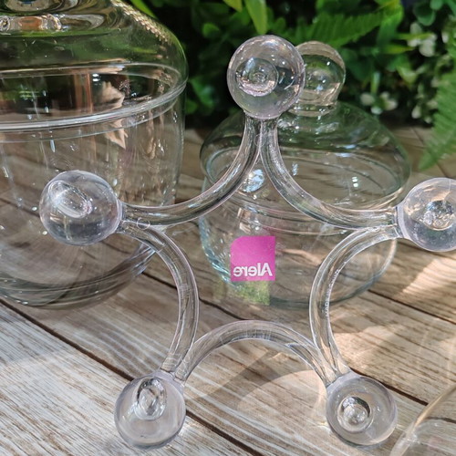 Elegant 3-piece glass set with lids and Vela aroma lamp