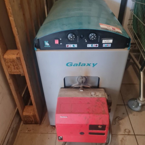 KRZYS Galaxy oil boiler with Bentone burner used