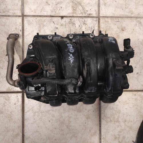 Intake manifold for VW Golf 5 '04-'08 used