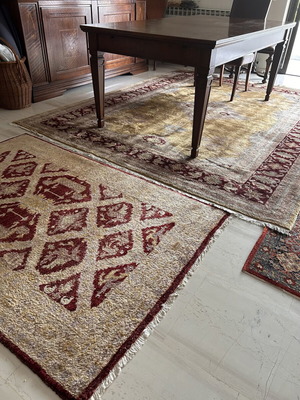 Handmade rugs like new, set of two