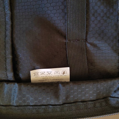 Grunwald Hanging Travel Toiletry Bag like new, black
