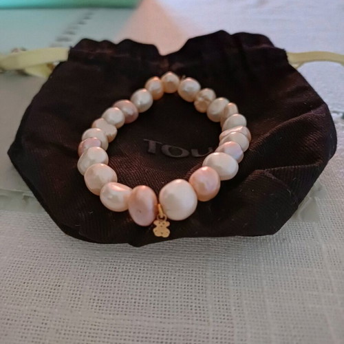 Tous bracelet with genuine pearls and gold bear like new